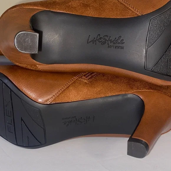 Life Stride Brown Wide Calf Heeled Boots - Picture 6 of 9